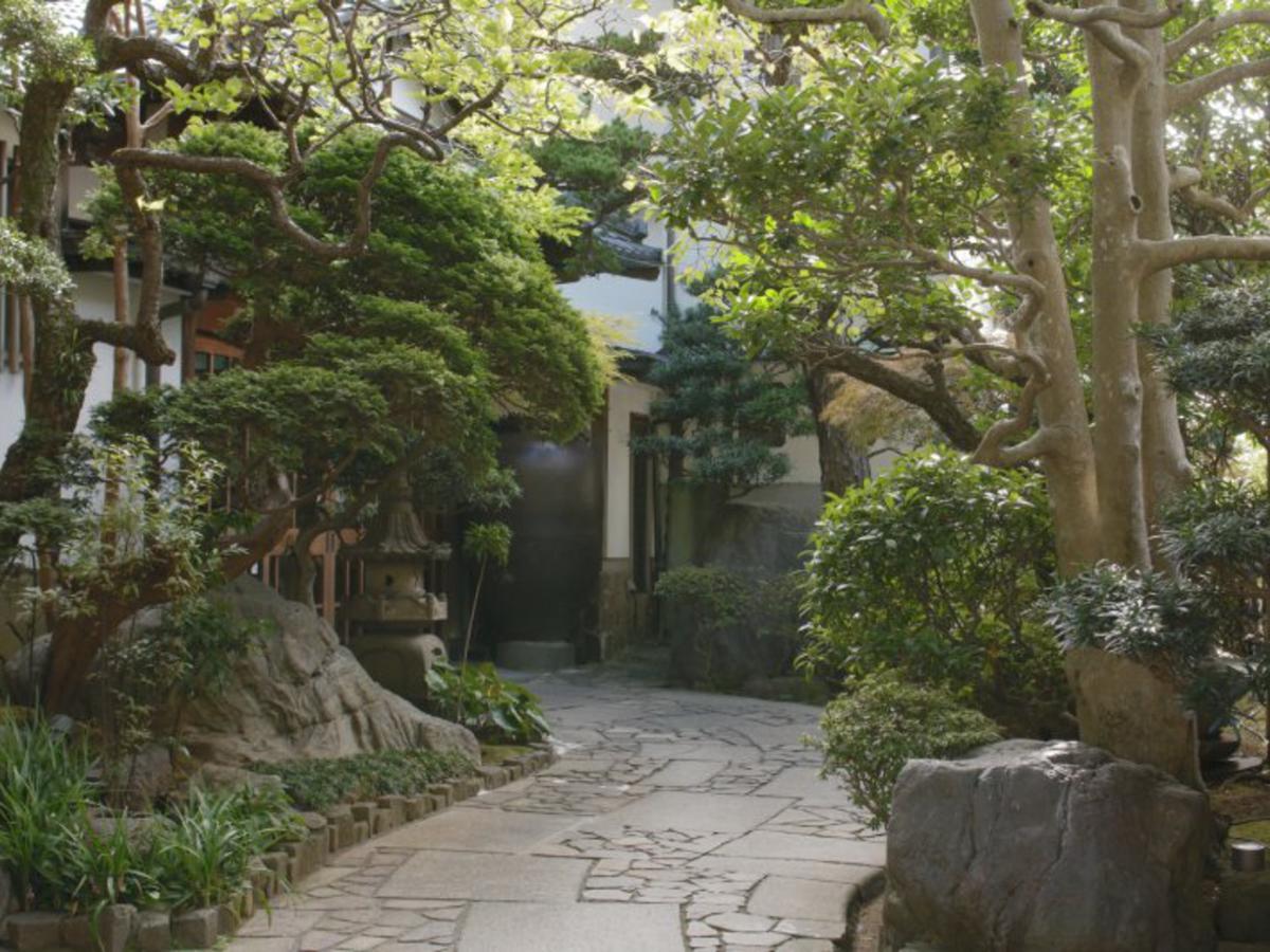 Atami Onsen Sakuraya Ryokan 4*